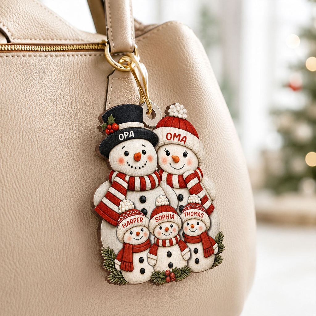 Personalisierter Holz-Weihnachtsanhänger mit Namen – Schneemannfamilie