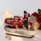 Paar und Wagen - Personalisierter Holzaufsteller mit Figuren und Text