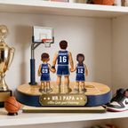 Basketballpapa und Kinder- Personalisierter Holzaufsteller mit Trikots und Text