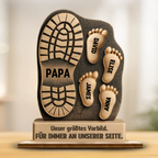 Personalisierter 2-Schicht-Holzaufsteller mit Fußabdrücken Geschenk für Vater