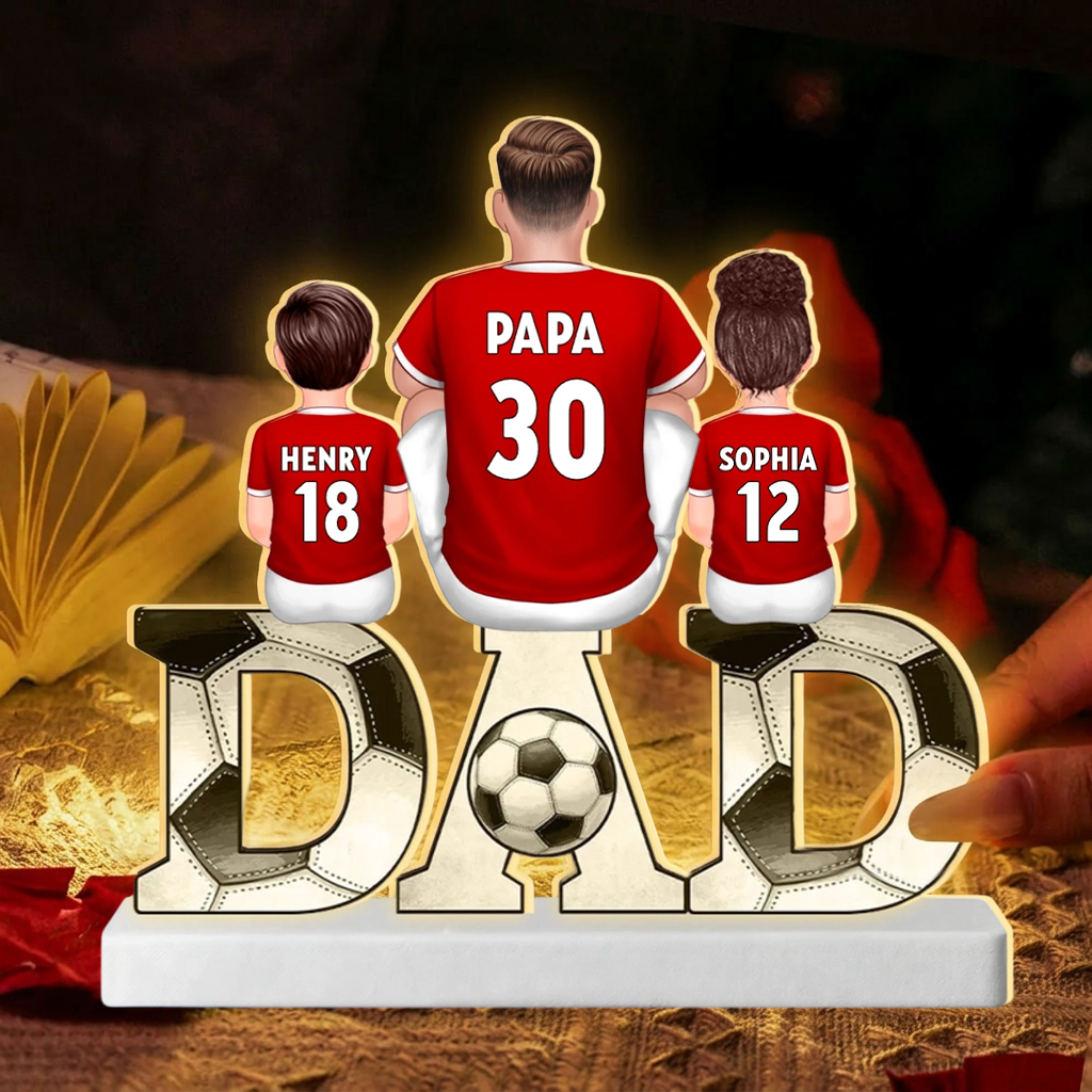 Papa's Dream Team – Personalisierte DAD-LED-Lichtbox mit Fußballfamilie und Namen