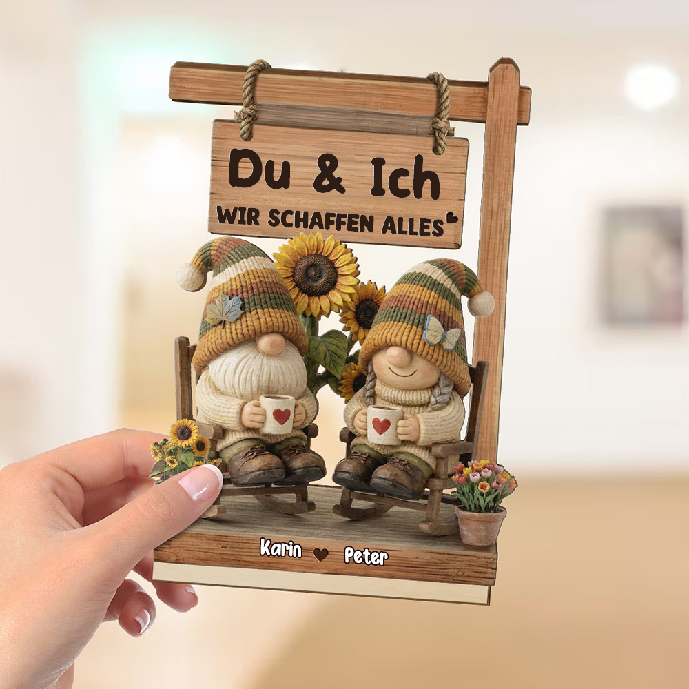 Personalisierter Holzaufsteller mit Zwergenmotiv für Paar