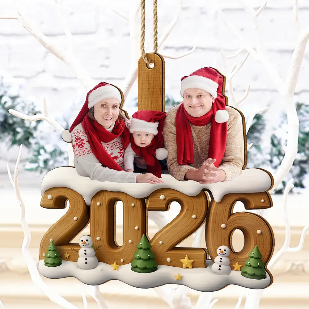 Personalisierter Holz-Weihnachtsanhänger mit Foto & Jahr