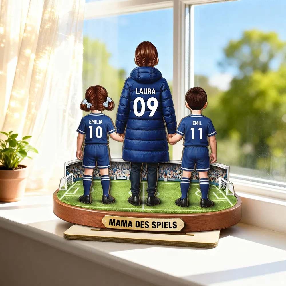 Mama und Kinder mit Fußballmotiv Personalisierter Holzaufsteller
