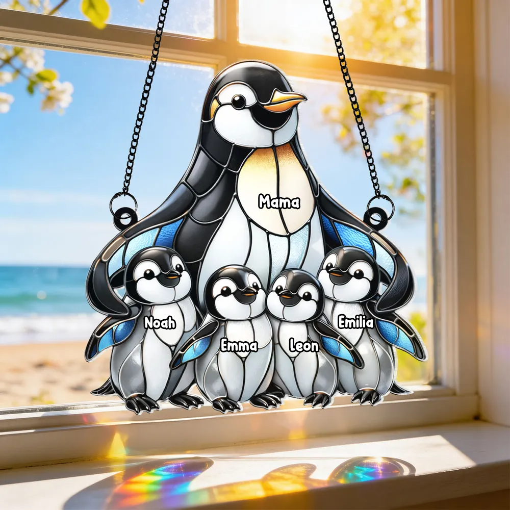 Pinguinmama/-oma mit Kindern-Sonnenfänger Ornament mit Namen
