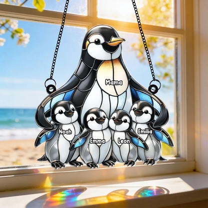 Pinguinmama/-oma mit Kindern-Sonnenfänger Ornament mit Namen