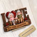 Personalisierter Holzaufsteller für Paare mit LOVE-Motiv und Wunschjahr Geschenk zum Jahrestag
