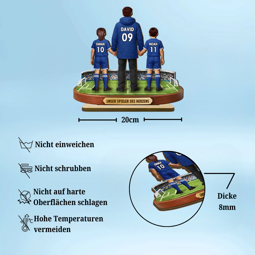 Fußballpapa und Kinder Personalisierter Holzaufsteller mit Trikots